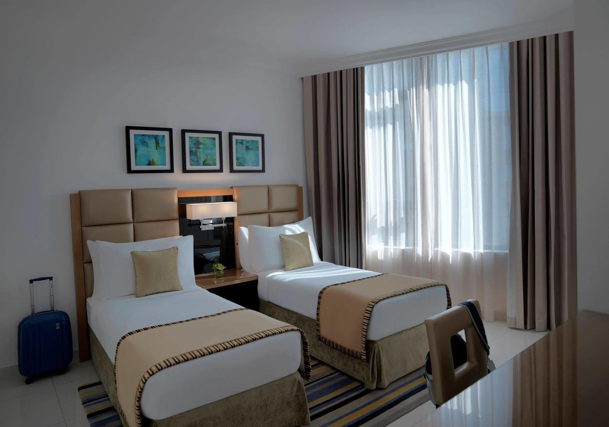 Damac Maison De Ville Breeze ドバイ エクステリア 写真